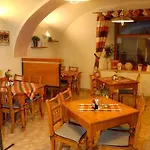 Posta Hotell 3*