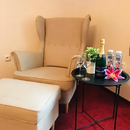 Posta 3* Sobotka