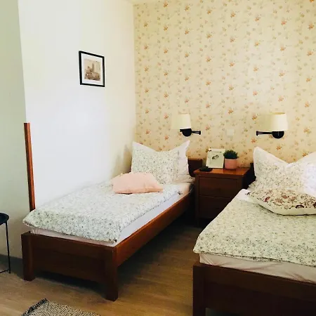 Pošta 3* Sobotka